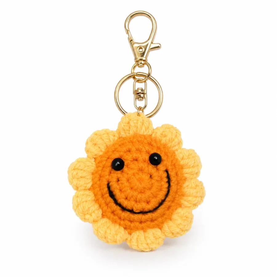 Handmade Crochet Sunflower Keychain – Bright Yellow Hand Knitted Sunflower Charm for Keys, Bags & Gifting
