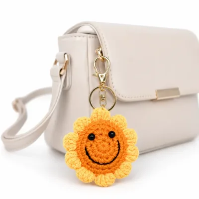 Handmade Crochet Sunflower Keychain – Bright Yellow Hand Knitted Sunflower Charm for Keys, Bags & Gifting